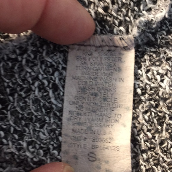 {Blu Planet}Aztec Print Knit Top Size S - Picture 5 of 5